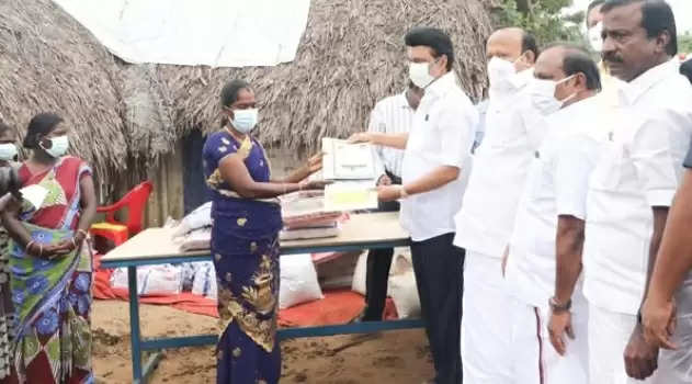 For Farmers, Relief Aid-Free Housing Patta Presented by Chief Stalin