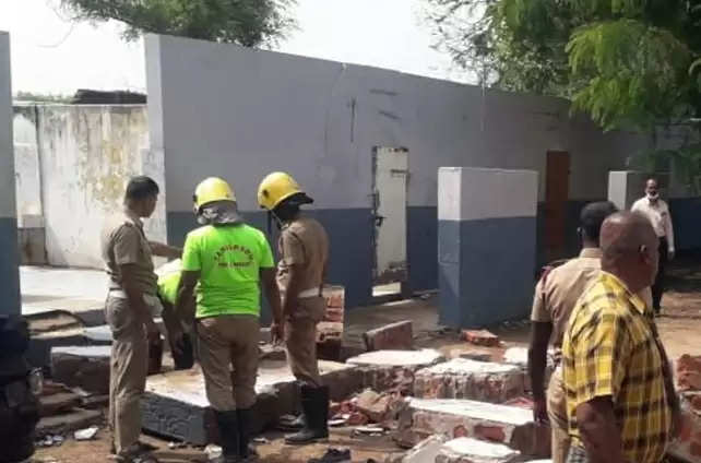 School building collapses, 3 students tragically killed