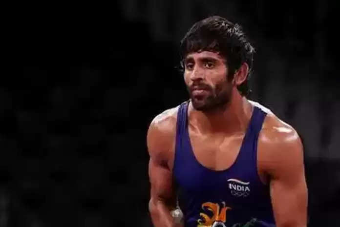 Olympic Closing Ceremony Bajrang Punia leads the Indian team